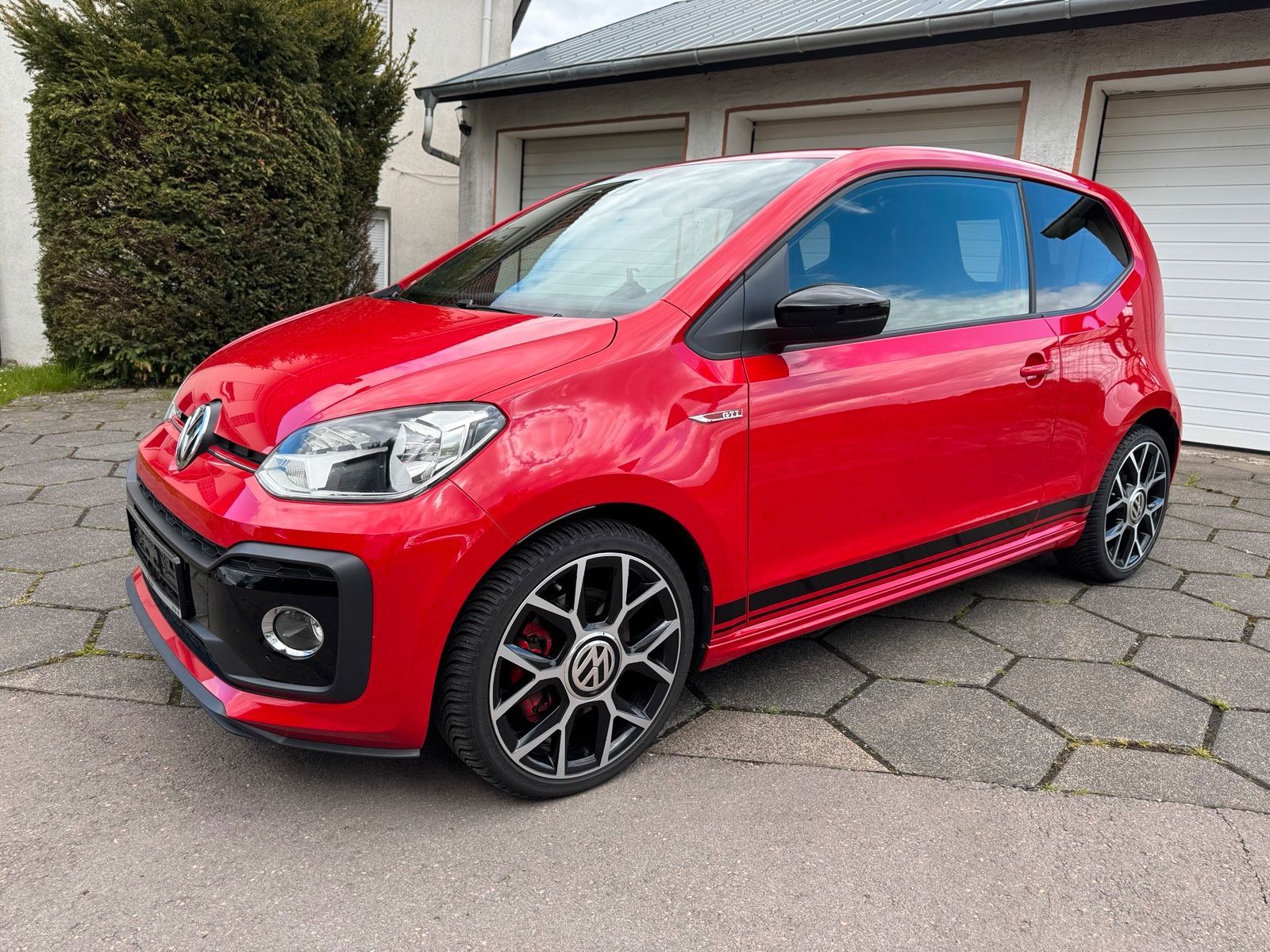 VW up
