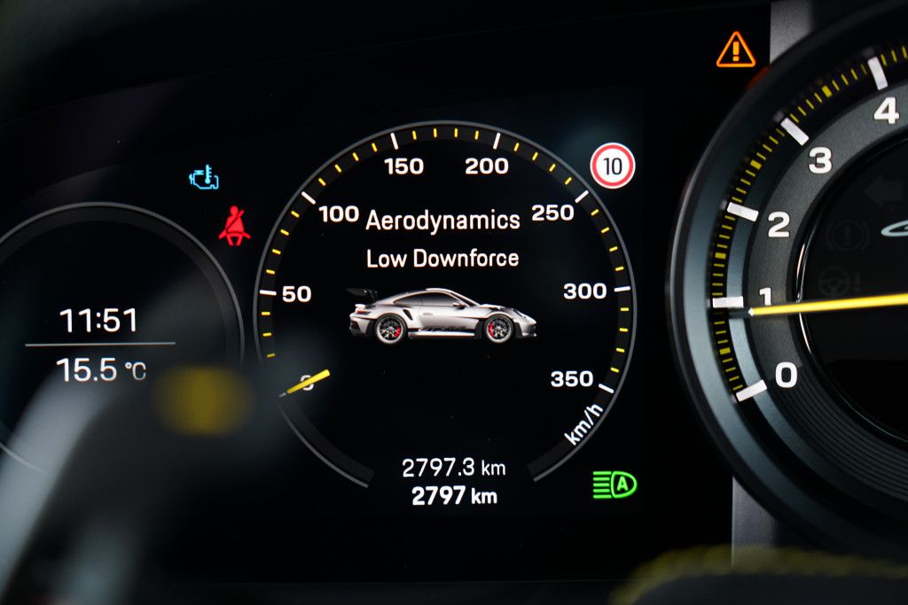 Porsche 992