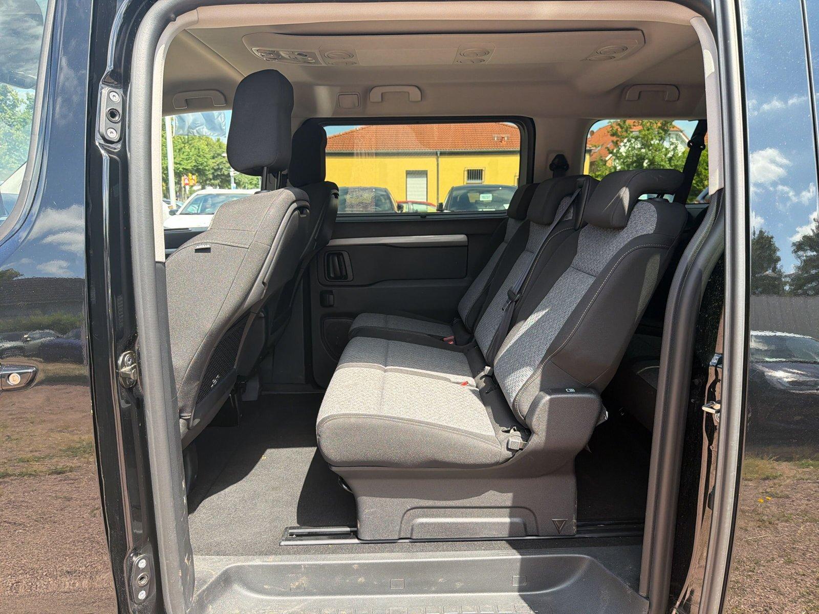 Toyota Proace (Verso) 2.0 D-4D Team Deutschland L2