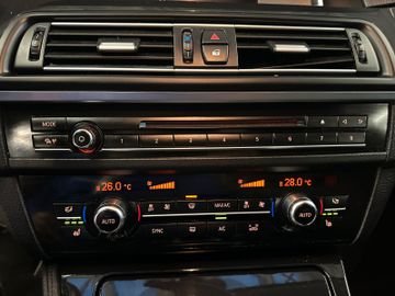 MYAUTOCENTER – Gebraucht- und Jahreswagen mit Werkstattservice in Pfaffenhofen BMW Limousine 520 d *BiXenon*Navi*Schiebedach*