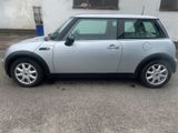 MINI ONE ONE - MINI MINI aus 2003