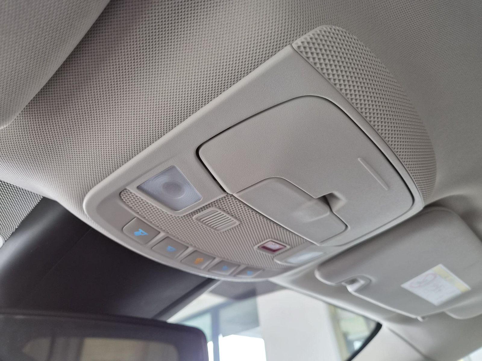 Fahrzeugabbildung Ford S-MAX Titanium / 1. HAND / NAVI / AHK /