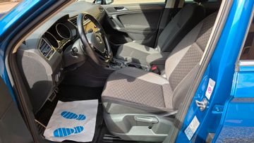 Volkswagen Tiguan - 11