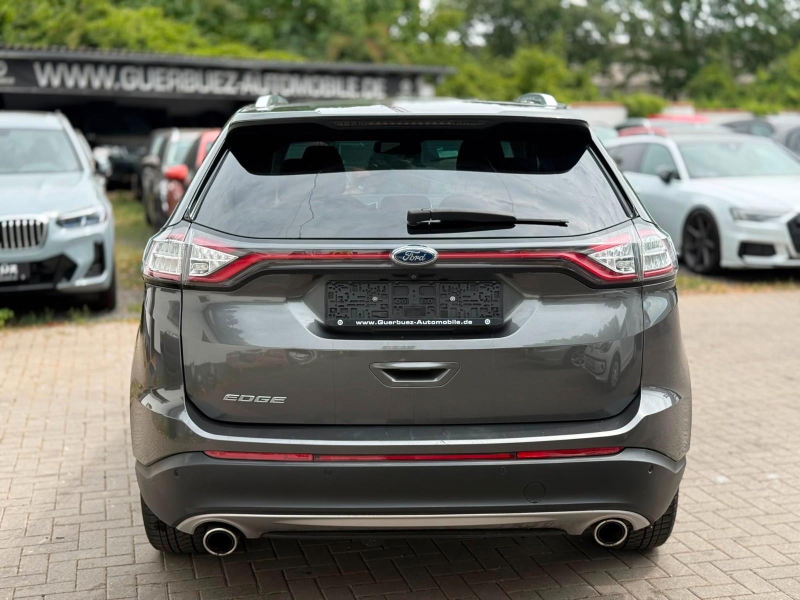 Ford Edge Titanium 4x4*Keyless*8Fach*Navi*Szhz