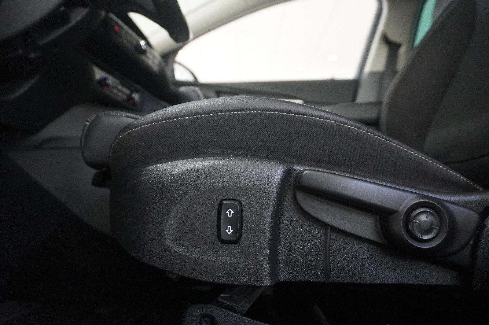 Fahrzeugabbildung Opel Insignia B GS 1.5T DYNAM. NAVI/LED/KAMERA/VIRTU.