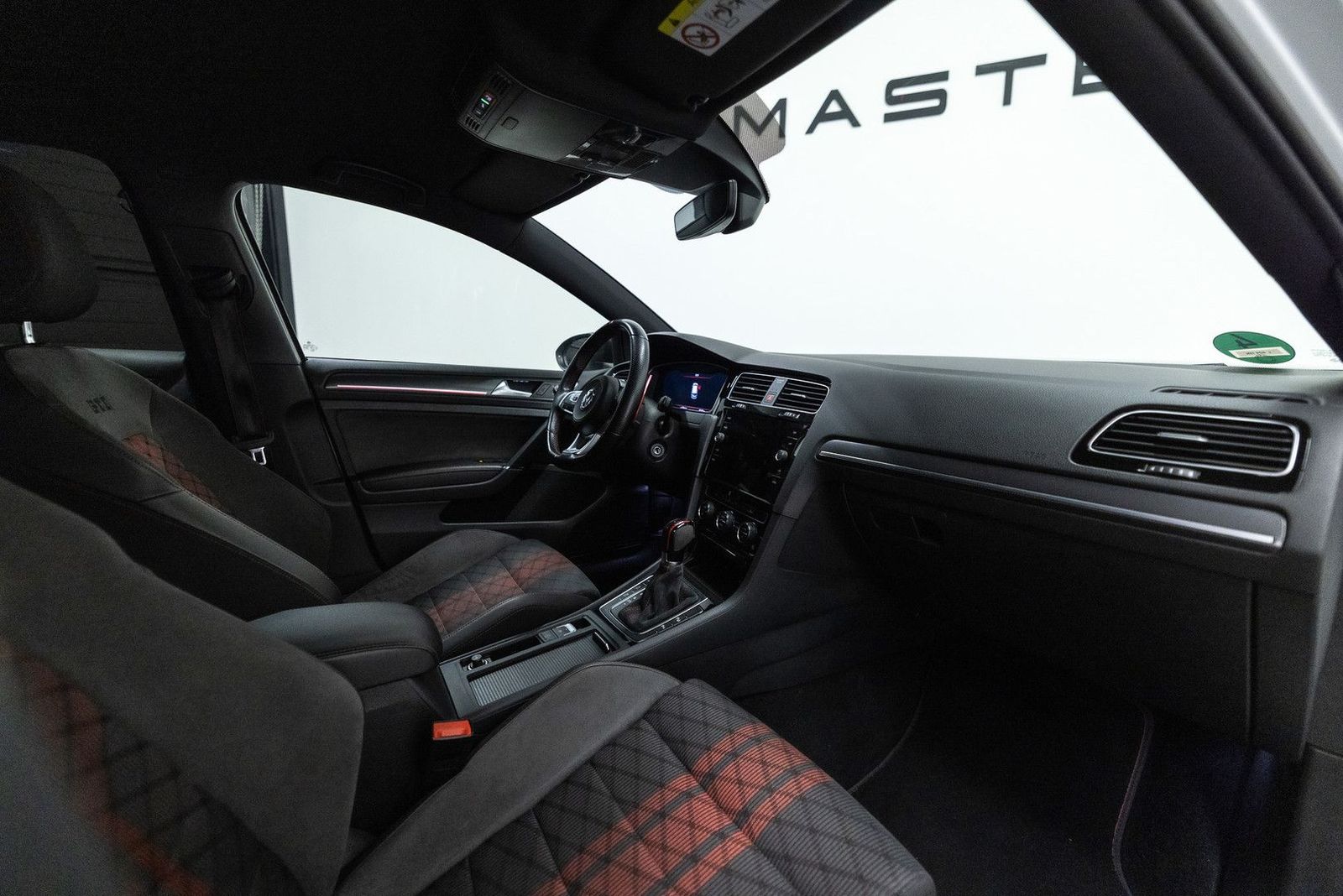 Volkswagen Golf 2.0 TSI GTI TCR imagem 2