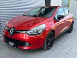 Renault Clio IV * HU Neu, Scheckheftgepflegt, Navi. * - Renault Clio Gebrauchtwagen in Stuttgart