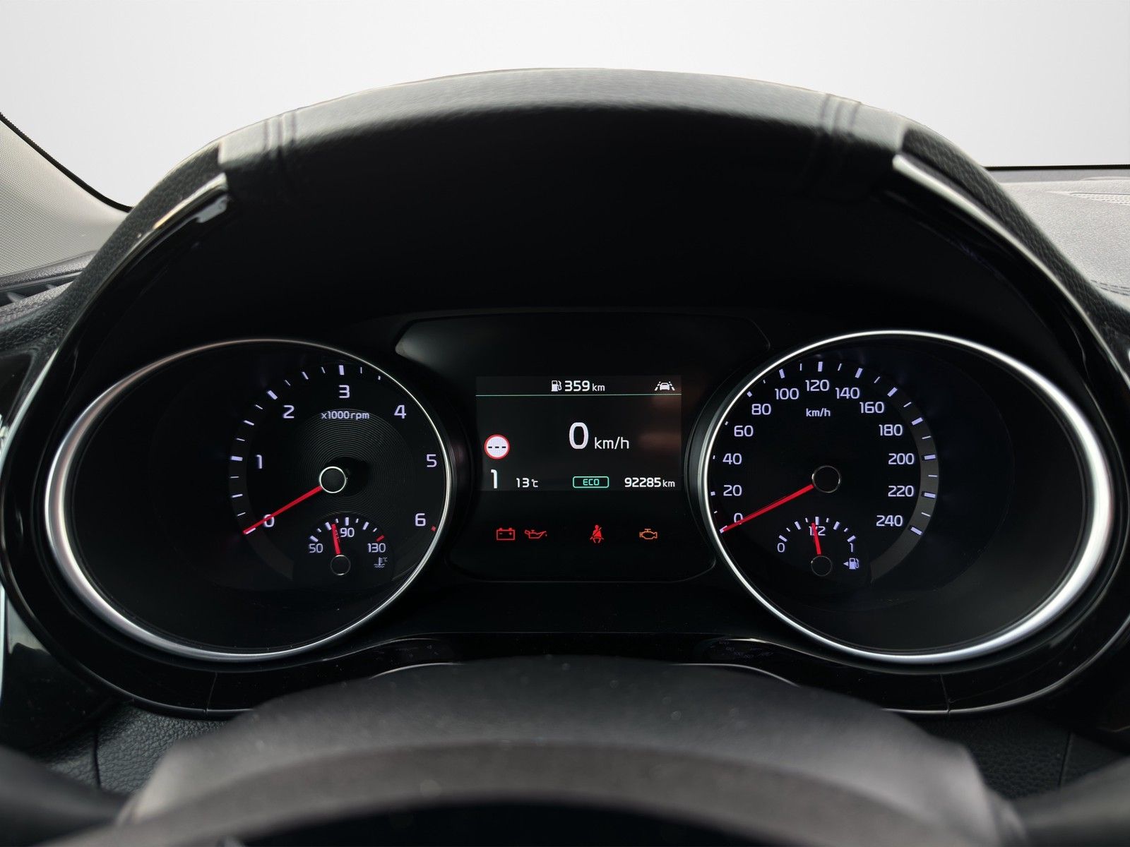 KIA Ceed 1.6 CRDi Mild Hybrid Spirit KLIMA / JBL / N - Image 12