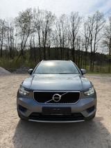 Volvo XC40 Momentum Geartronic, Kamera, Navi, AHK  - Volvo XC40 von privat
