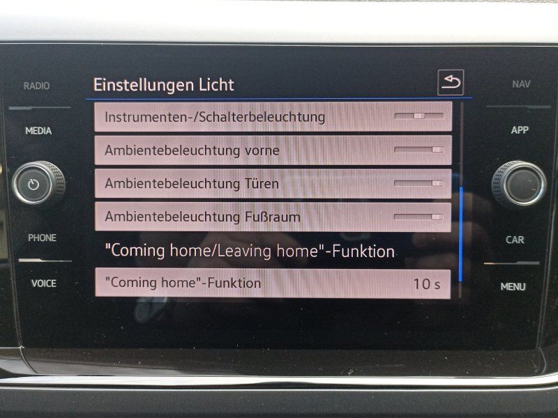 Fahrzeugansicht 15 Fahrzeugabbildung Volkswagen Taigo 1.0 TSI R-Line DSG Black Style