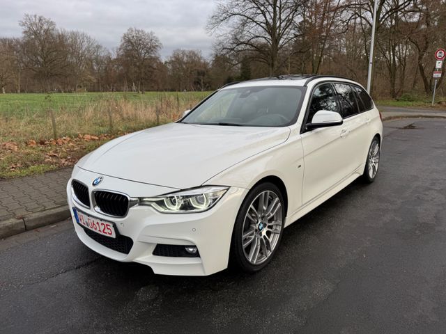 BMW 320i Touring *M-SPORTPAKET - PANO - 19"ZOLL*