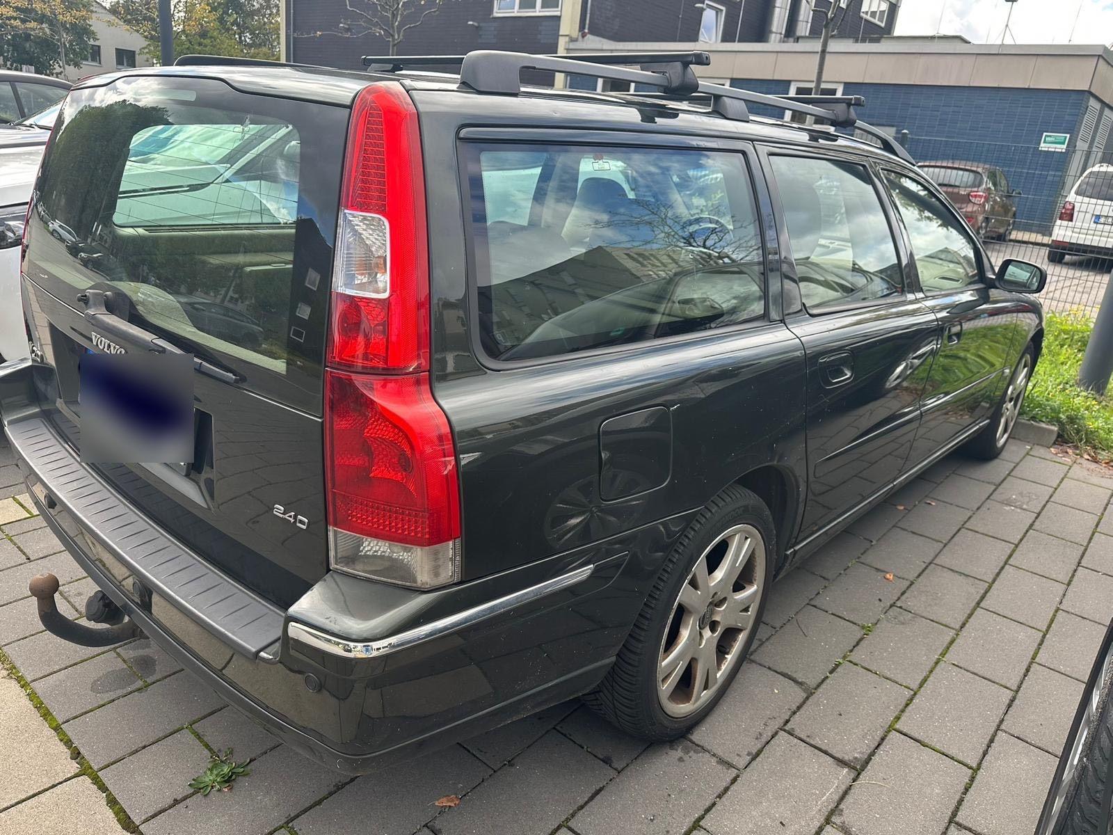 Volvo V70 2005 — двигун 163 HP (120kW)