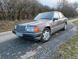 Mercedes-Benz Mercedes Benz 260e w124 Automatik - Mercedes-Benz 260 aus 1990
