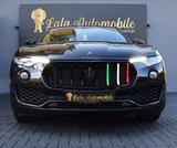 Maserati Levante S 3.0 V6 Allrad/430 PS/Vollleder/Luftfah - Maserati Levante: Automatik