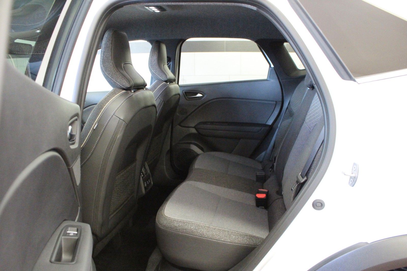 Fahrzeugabbildung Renault Symbioz E-Tech Full Hybrid 145 Techno *Winterp.*