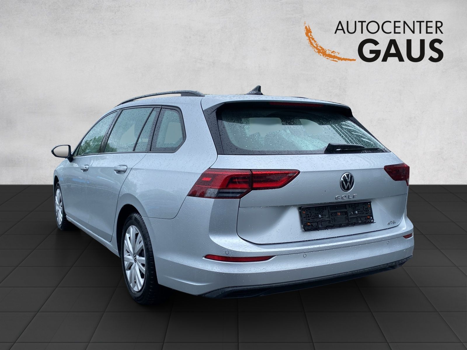 Golf VIII Variant Life 1.5 eTSI DSG AHK*Navi*ACC