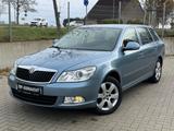 Skoda Octavia Combi Ambiente 1.4+ALU+PDC+NAVI+EURO 5 - Skoda Octavia aus 2009: Kombi