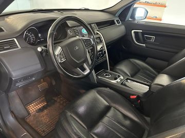 Land-Rover Discovery Sport - 6