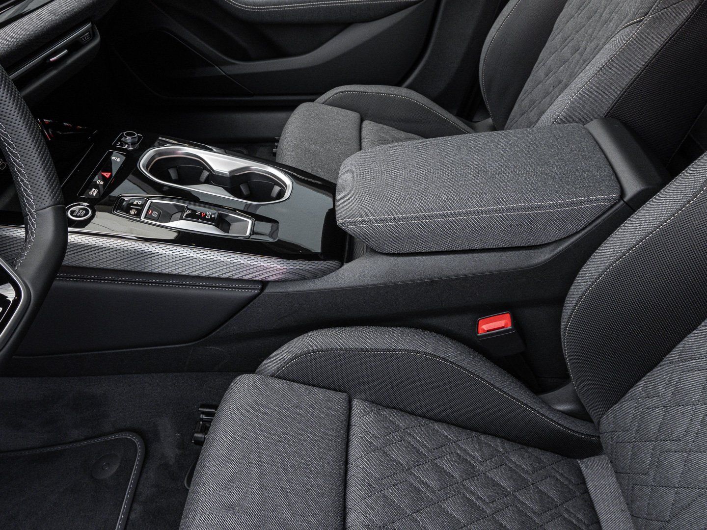 Audi A6 - Bild 12