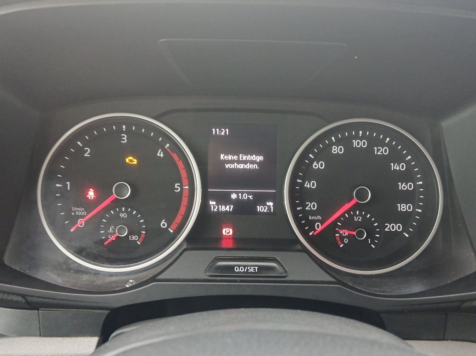 Fahrzeugabbildung Volkswagen Crafter Kasten 35 MR HD AHK Klima RFK