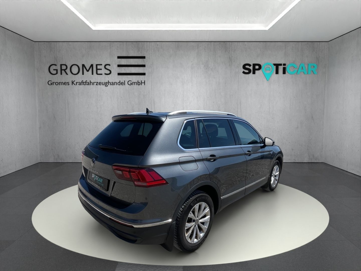 Volkswagen Tiguan Allspace Life TSI 1.5 LED ACC El. Heckkla foto 3