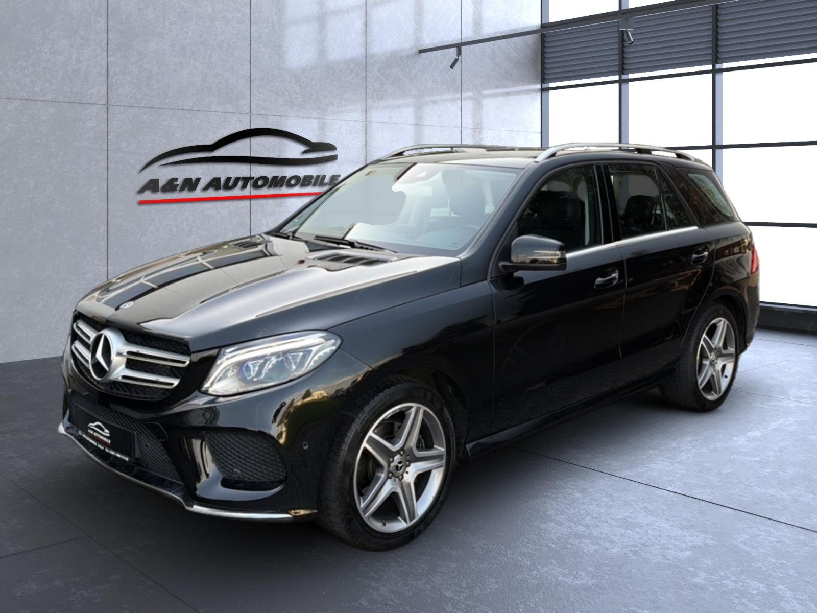 Mercedes-Benz GLE 350 d 4Matic AMG-Line LED NAVI LEDER AHK ALU foto 1