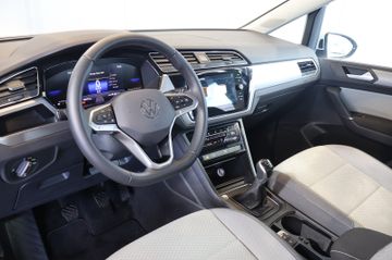 Volkswagen Touran Comfortl. 1.5 TSI AID+ACC+CARPLAY+7 SITZE