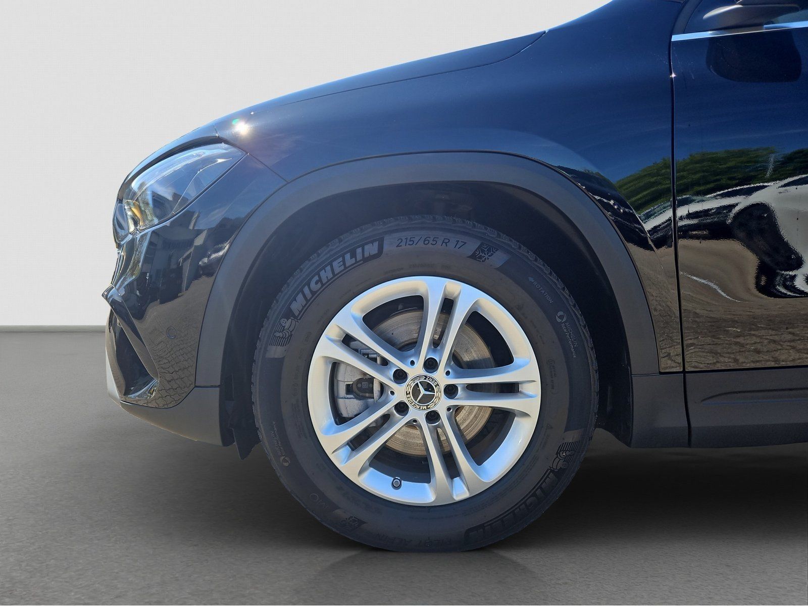 Fahrzeugabbildung Mercedes-Benz GLA 200