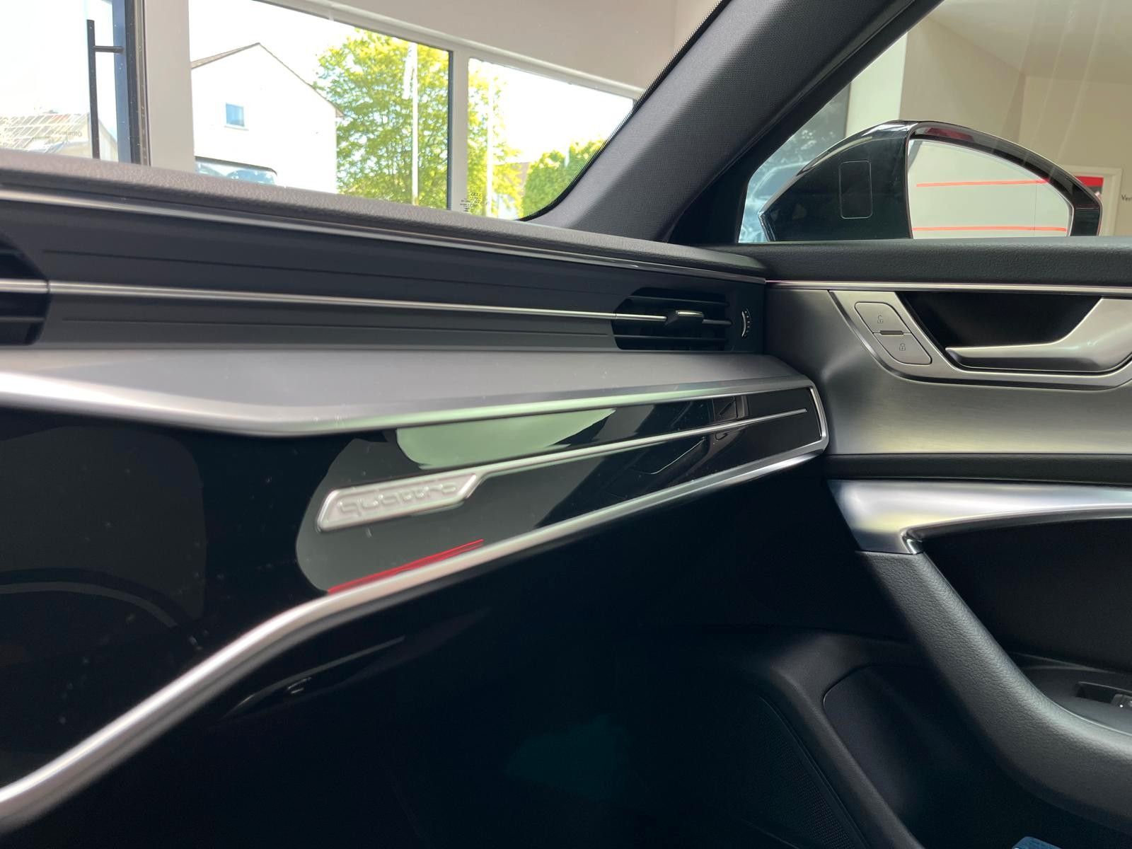 Fahrzeugabbildung Audi A6 Avant 45 3.0TDI quattro sport*S-Line Sport+*