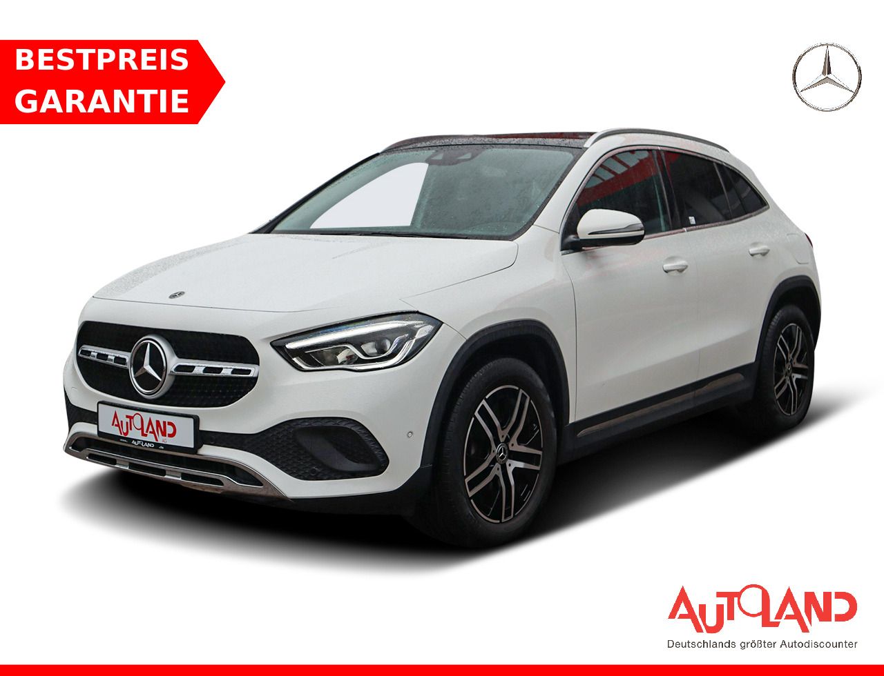 MERCEDES-BENZ GLA 200 Progressive LED Navi Panorama Kamera