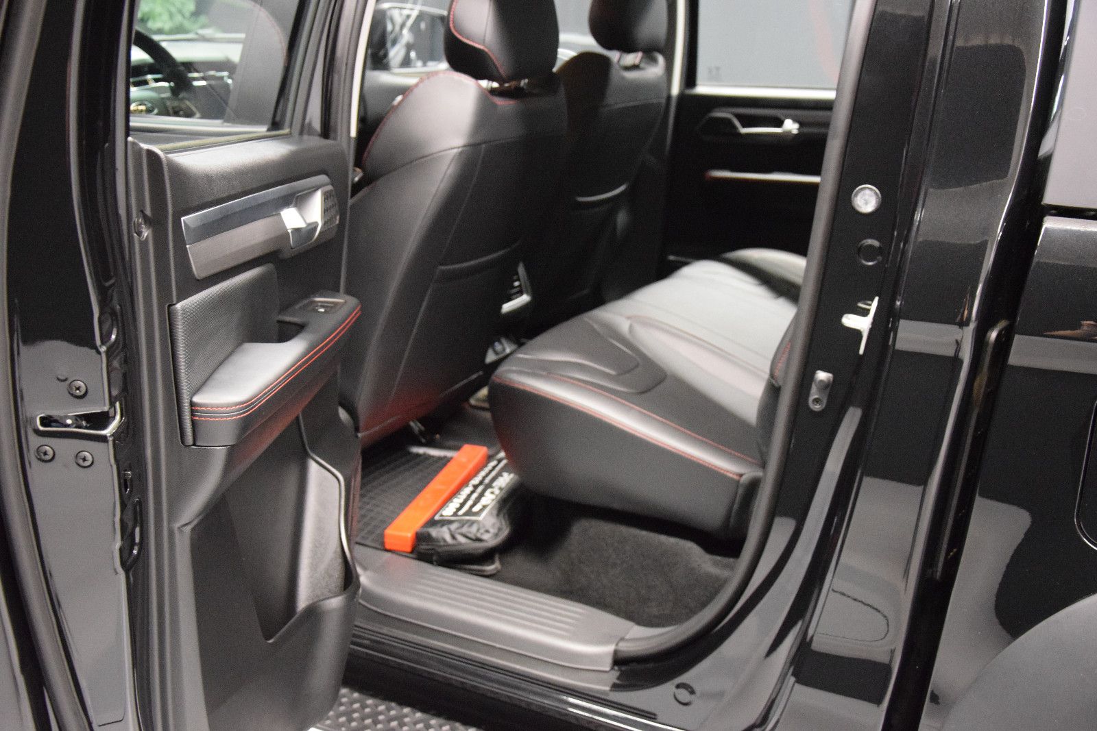 Fahrzeugabbildung JAC T8 Pro 360° CarPlay Keyless AHK Tempomat