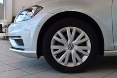 VW Golf VII Lim IQ.DRIVE~ACC~Navi~Parklenkassistent