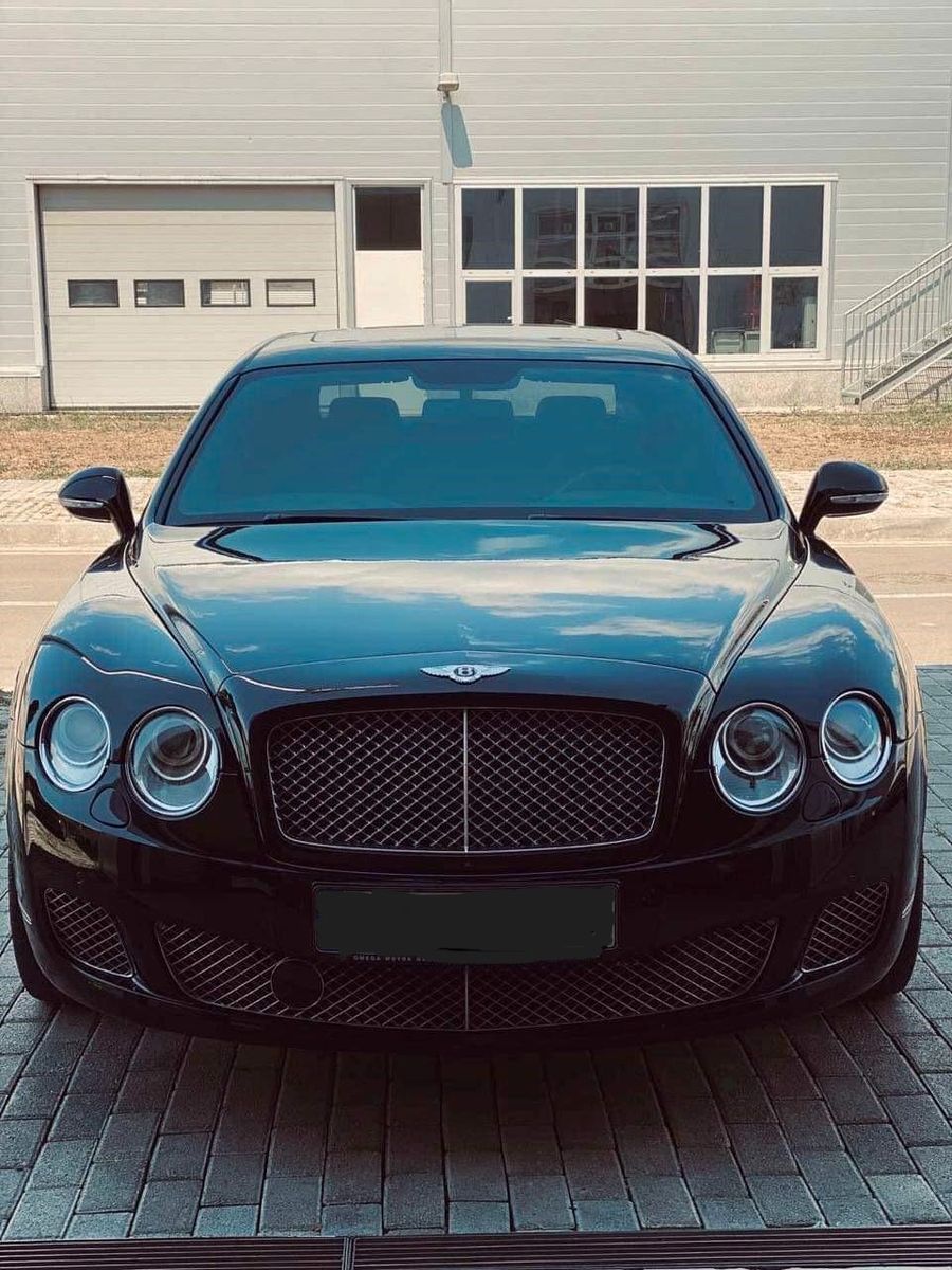 Bentley Continental Flying Spur Continental Flyin- elektr.