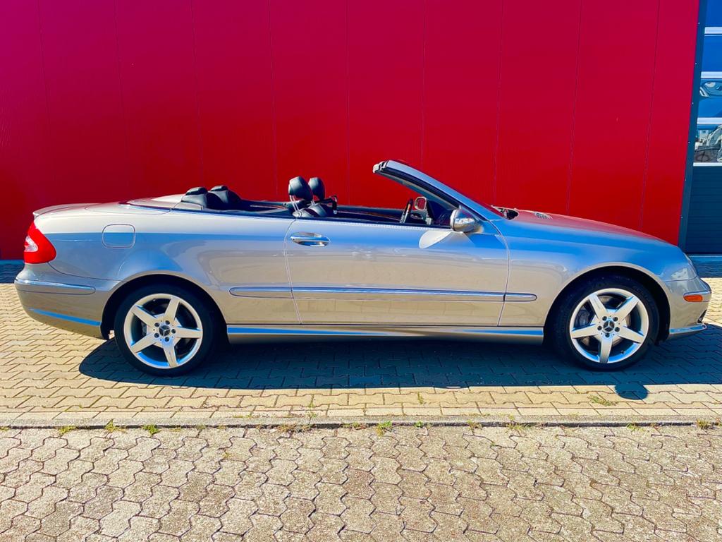 Mercedes-Benz CLK 500