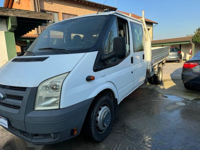 Otros Ford Transit 7 posti (la testata da rifare)