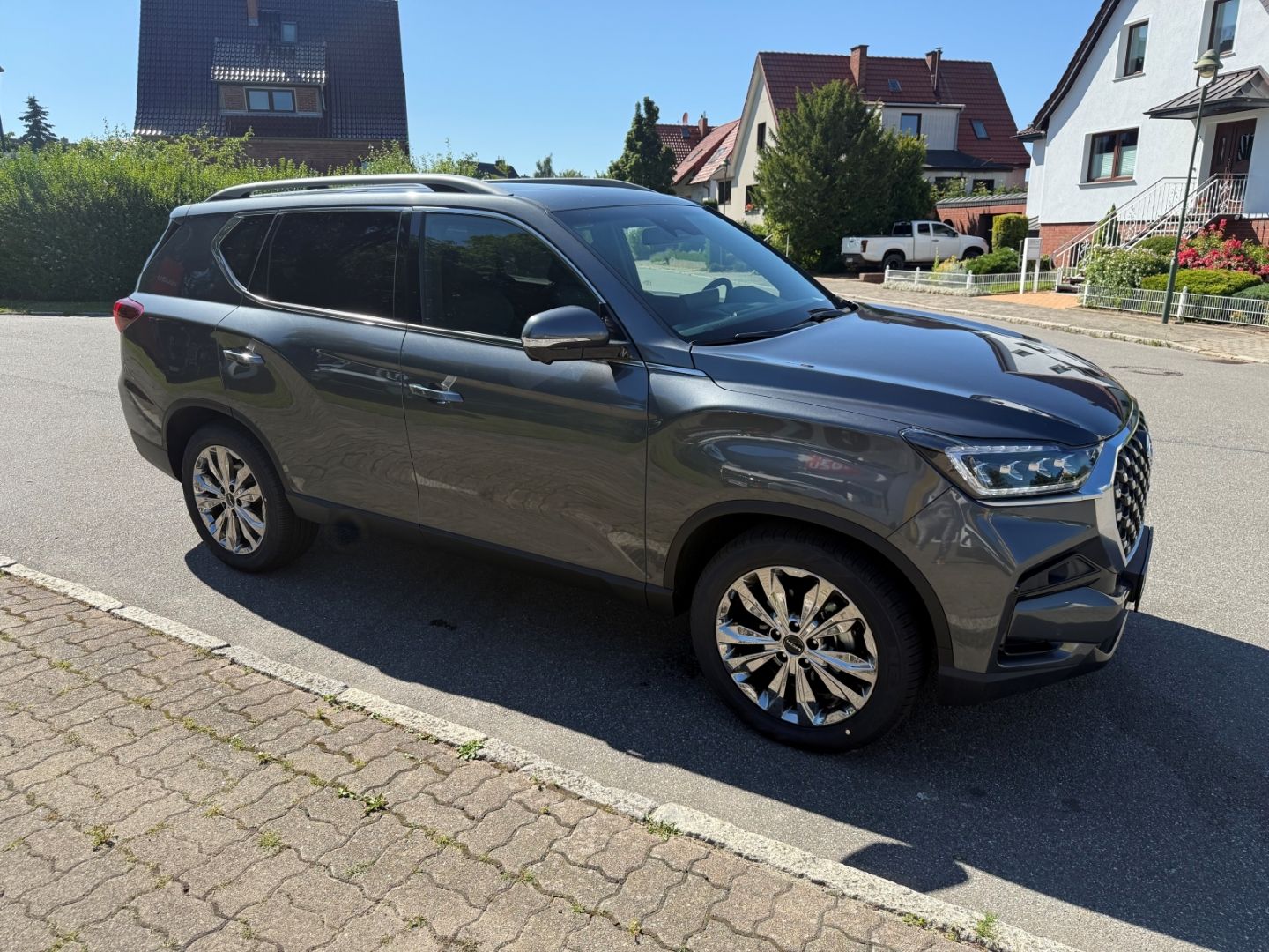 Fahrzeugabbildung KGM Rexton Lux 2.2 4WD Leder 360 Kamera