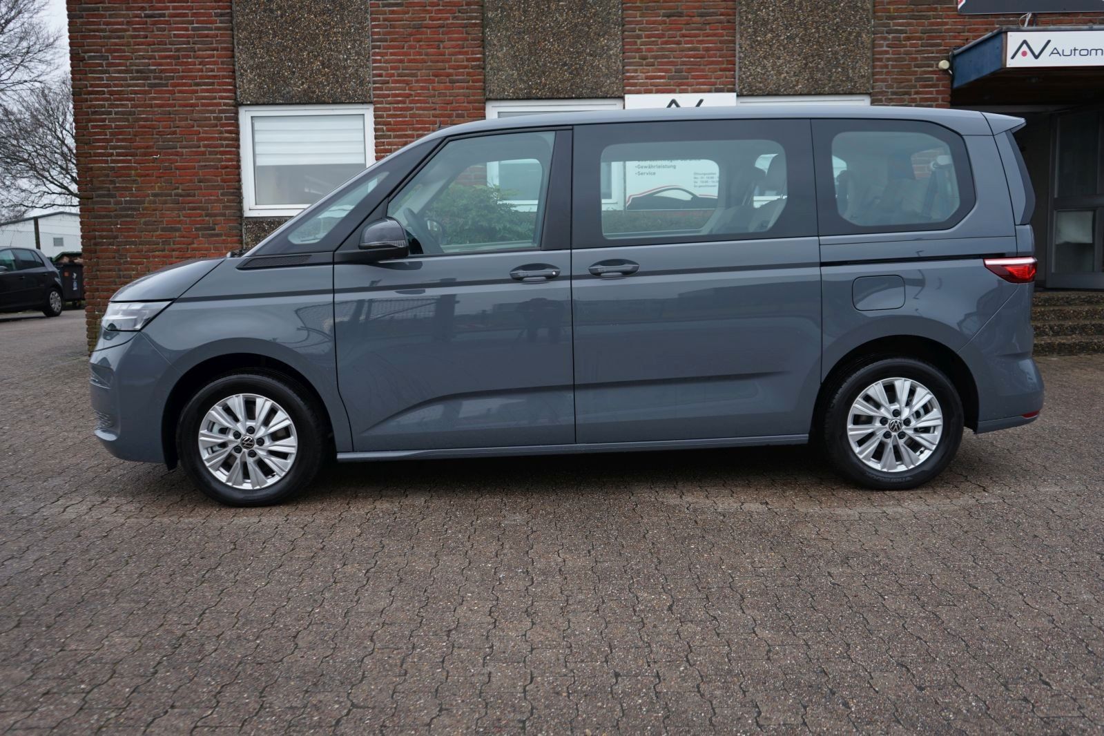 Fahrzeugabbildung Volkswagen T7 Multivan *ACC* 2X Schiebe*SOFORT VERFÜGBAR