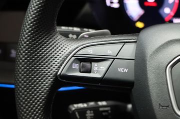 Fahrzeugverkauf 15 Audi A3 Sportback 35 TFSI S line Matrix Sonos Pano