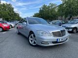 Mercedes-Benz S 400 HYBRID L - Mercedes-Benz S 400 mit Benzin-Antrieb