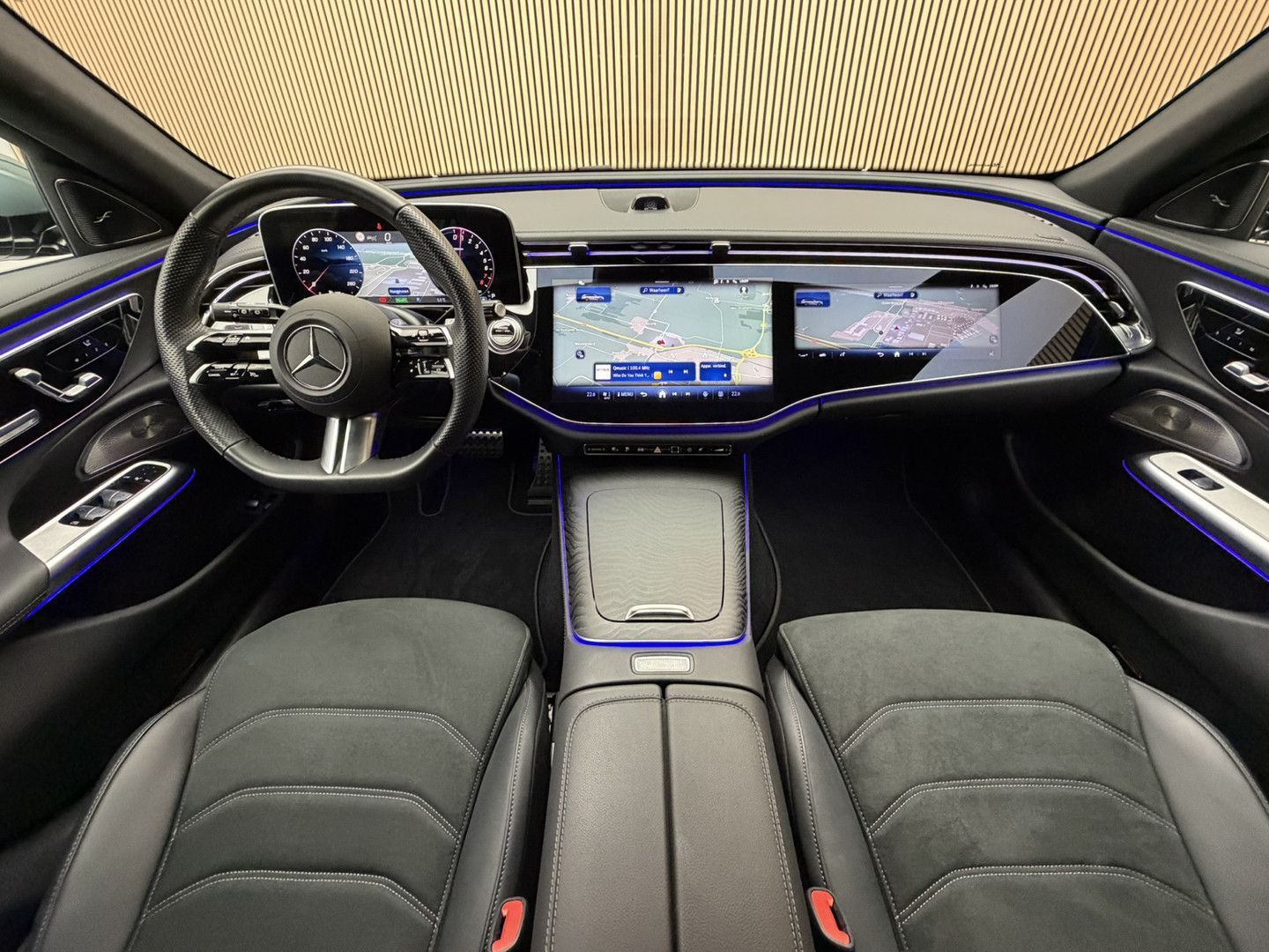 Mercedes-Benz E 300 Estate e Sport Edition AMG Line | HyperScr imagem 3