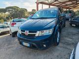 Fiat Freemont 2.0 Multijet 140 CV - blaue Fiat Freemont