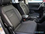Volkswagen T-Cross Style 1.0 TSI DSG Navi AHK Kamera LED - VW T-Cross Gebrauchtwagen in München