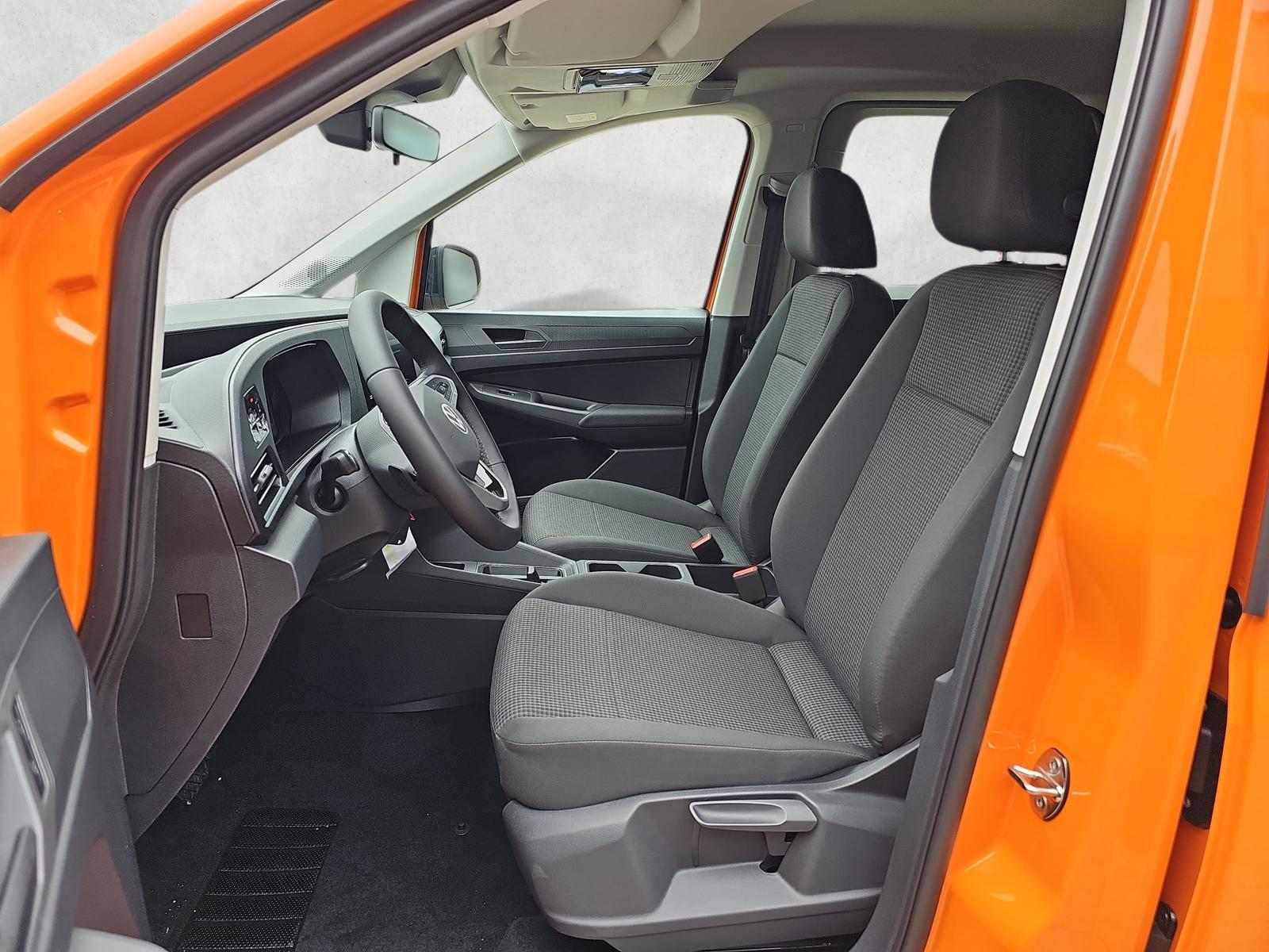 Volkswagen Caddy 1.5 TSI DSG / ACC / Winterpaket / PDCh.