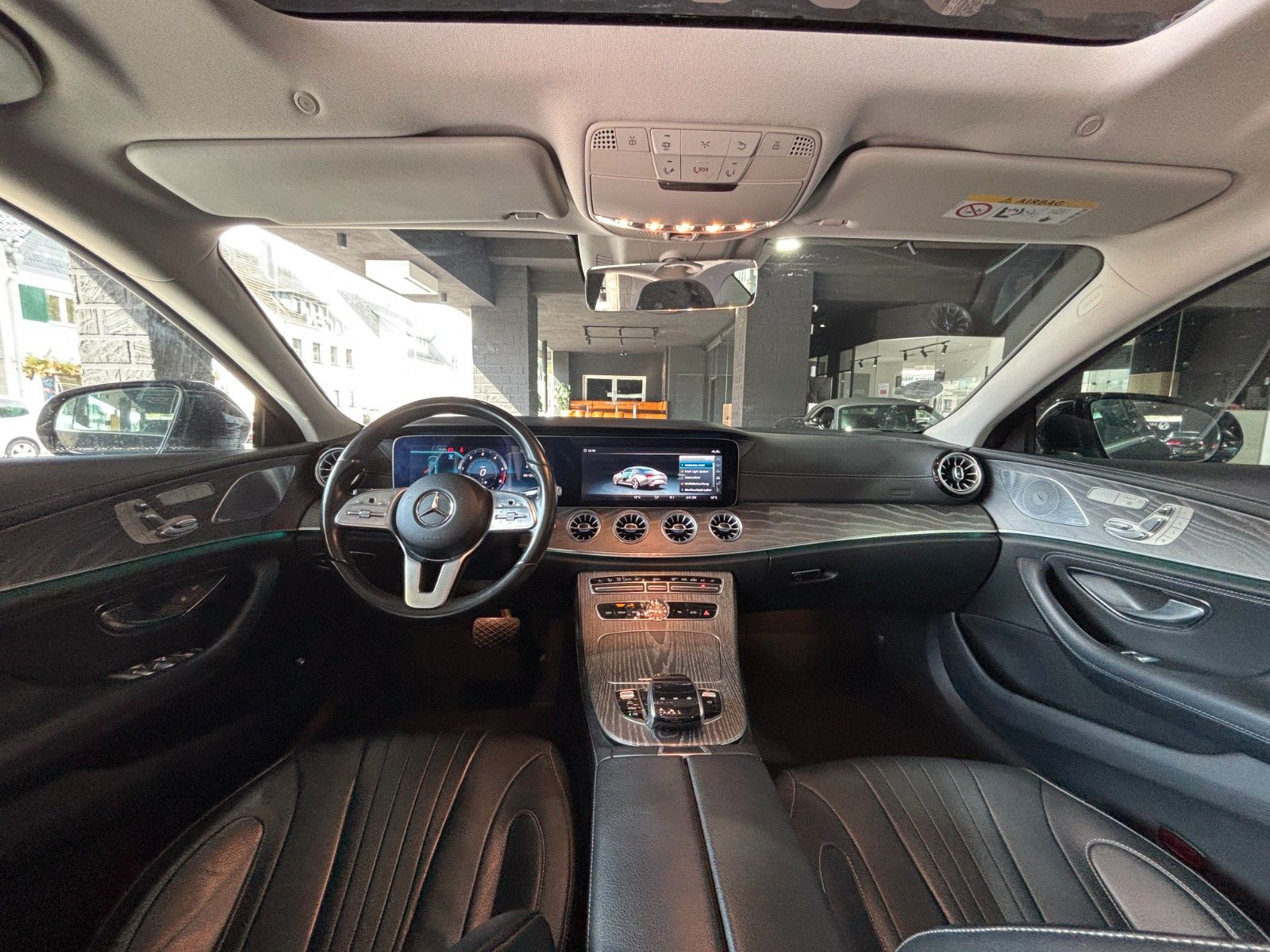 Fahrzeugabbildung Mercedes-Benz CLS 350d *Widescreen*Burmester*Memory*S-Dach*