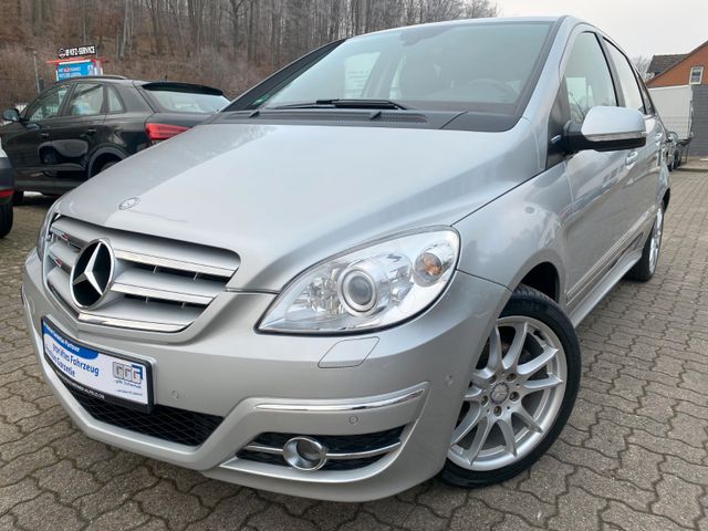 Mercedes-Benz B 180 AHK SHZ PDC