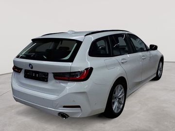 BMW 320 - 4