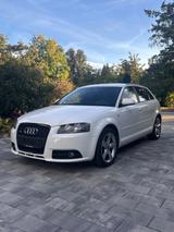 Audi A3 Sportback S line - Audi A3 aus 2007: Line