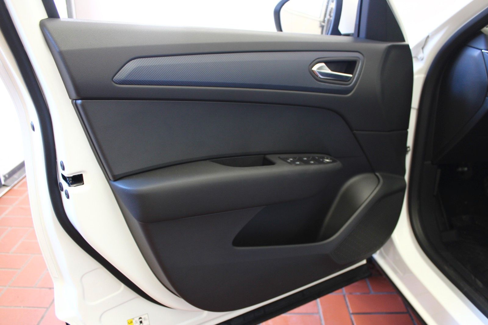 Fahrzeugabbildung Renault Arkana TCe 140 EDC ZEN *Easy-Link*Kamera*