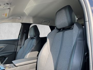 Peugeot 3008 Allure Blue HDi 130 Navi+RFK+SHZ+Carplay
