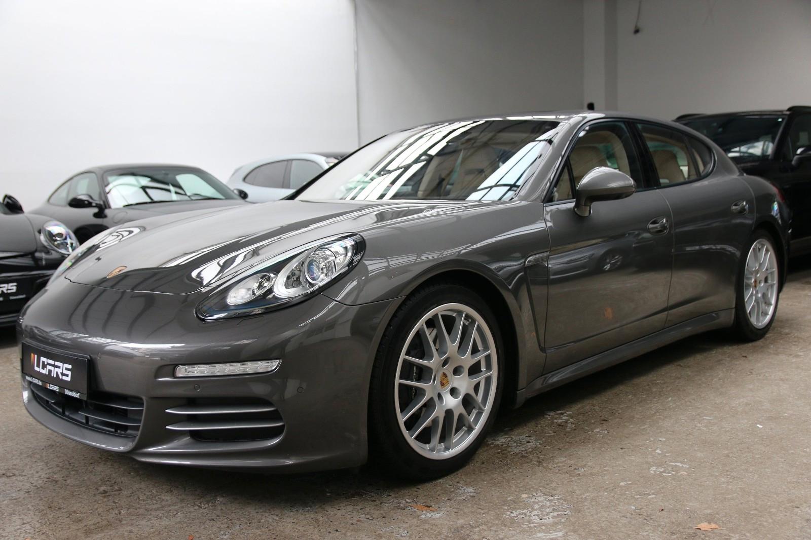 Porsche Panamera 4 14Wege Bi-Color ACC Schiebedach 360°